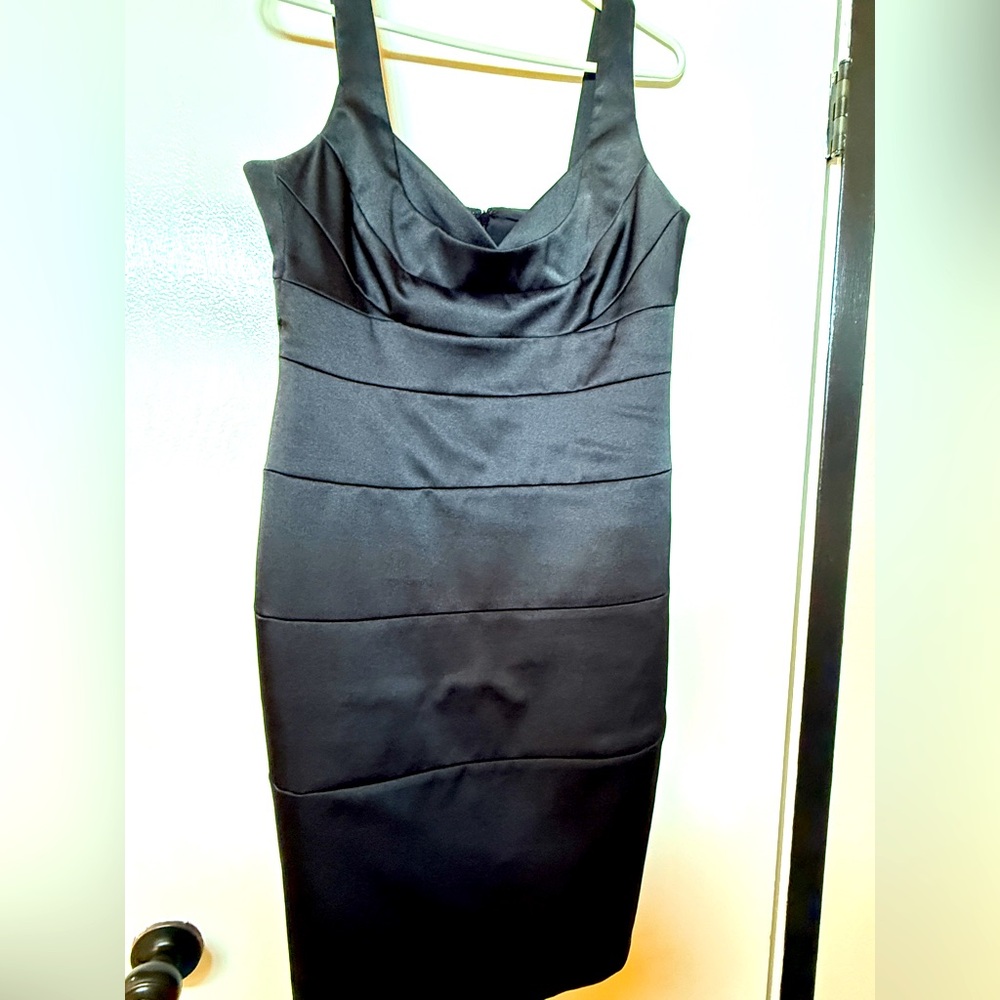 London Times Size 12 Black Bandage Dress. Classic! Fits like a glove